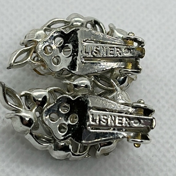 Lisner Womens Clip On Earrings Silver Tone Leaf Shape Clear Rhinestones Formal - Picture 3 of 9